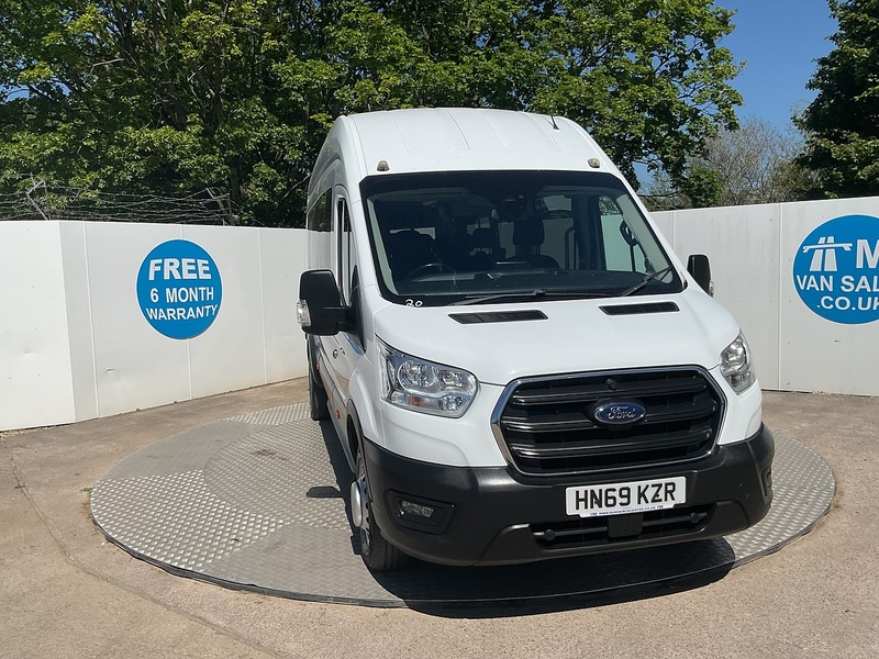 Ford 2.0 460 EcoBlue Leader Minibus Double Cab 5dr Diesel Manual RWD L4 H3 Euro 6 (s/s) (17 Seat, DRW) (130 ps)
