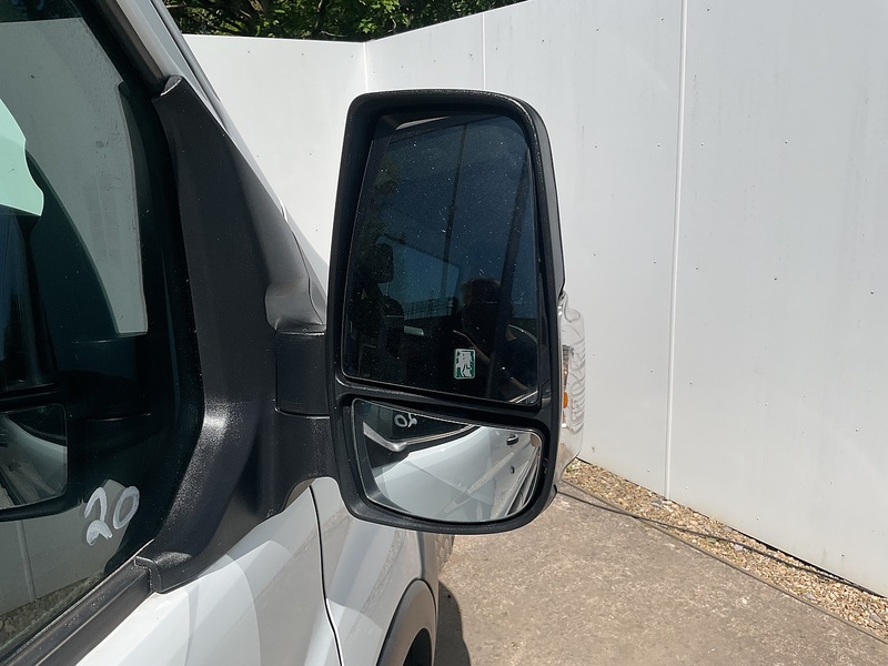 Ford 2.0 460 EcoBlue Leader Minibus Double Cab 5dr Diesel Manual RWD L4 H3 Euro 6 (s/s) (17 Seat, DRW) (130 ps)