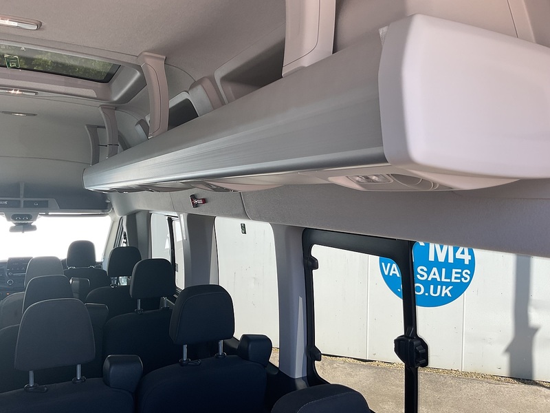 Ford 2.0 460 EcoBlue Leader Minibus Double Cab 5dr Diesel Manual RWD L4 H3 Euro 6 (s/s) (17 Seat, DRW) (130 ps)