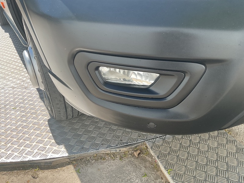 Ford 2.0 460 EcoBlue Leader Minibus Double Cab 5dr Diesel Manual RWD L4 H3 Euro 6 (s/s) (17 Seat, DRW) (130 ps)