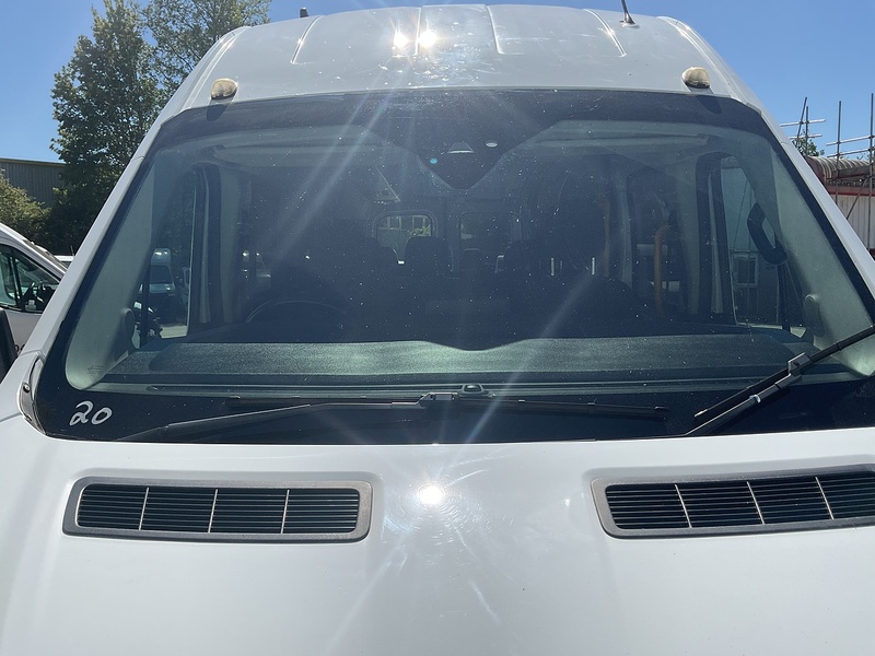 Ford 2.0 460 EcoBlue Leader Minibus Double Cab 5dr Diesel Manual RWD L4 H3 Euro 6 (s/s) (17 Seat, DRW) (130 ps)
