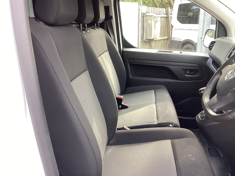 Vauxhall Turbo D 3100 Prime LWB L/R A/C Euro 6