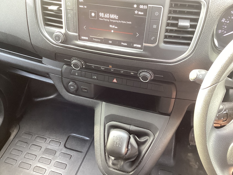 Vauxhall Turbo D 3100 Prime LWB L/R A/C Euro 6