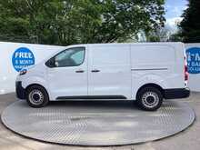 Vauxhall Vivaro Turbo D 2900 Prime LWB L/R A/C Euro 6 