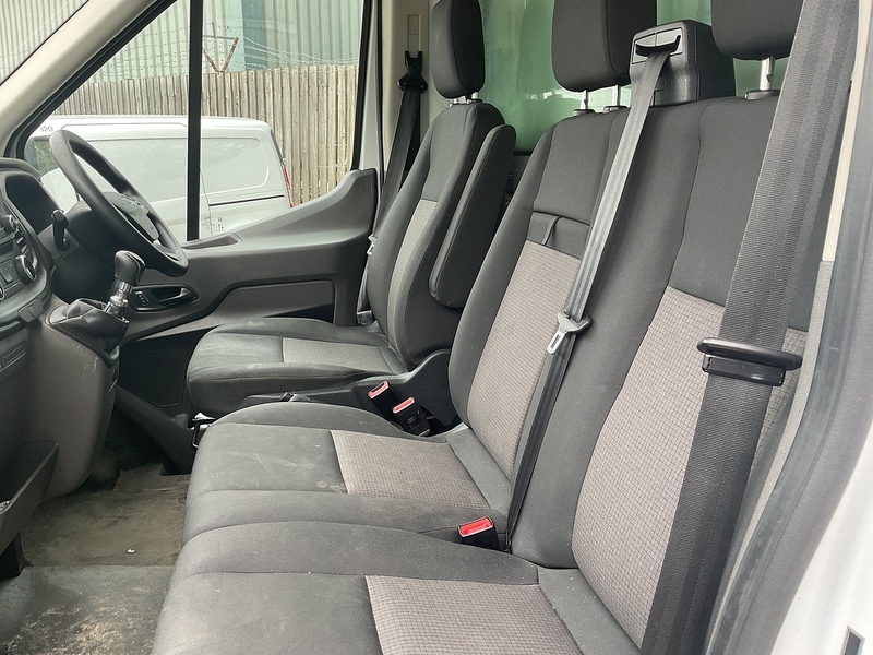 Ford 350 EcoBlue Leader Luton LWB Tail Lift Euro 6