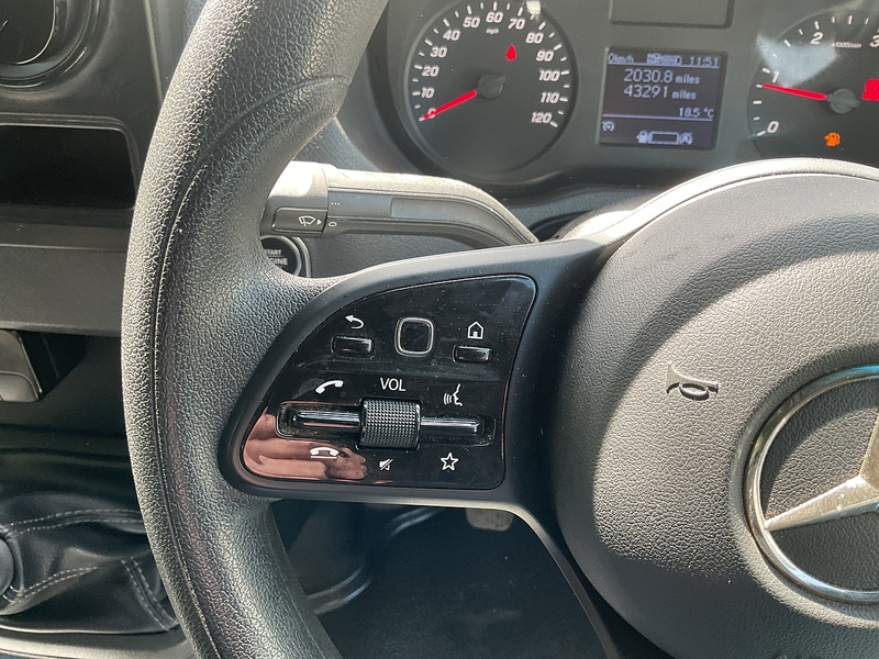 Mercedes-Benz 315 CDI Premium MWB H/R Progressive A/C Euro 6
