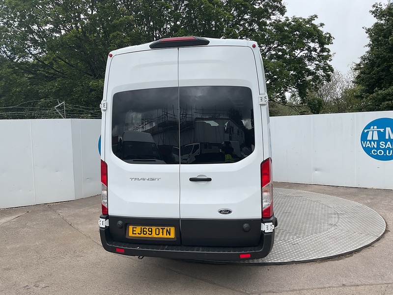 Ford 460 EcoBlue Trend No Tacho 17 Seater