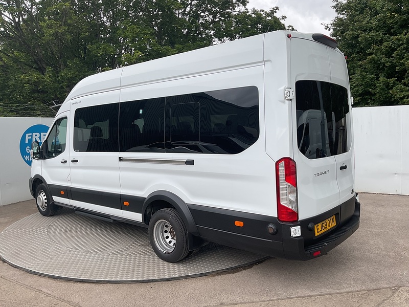 Ford 460 EcoBlue Trend No Tacho 17 Seater