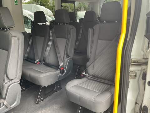 Ford Transit, 460 EcoBlue Trend No Tacho 17 Seater