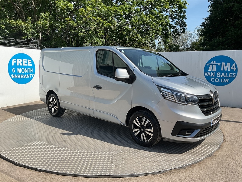Renault Trafic dCi Blue SL28 Sport+ SWB L/R A/C Euro 6