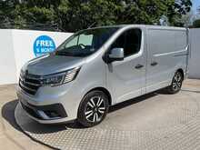 Renault Trafic dCi Blue SL28 Sport+ SWB L/R A/C Euro 6 