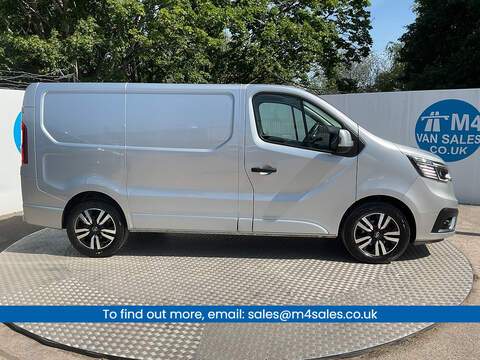 Renault Trafic, dCi Blue SL28 Sport+ SWB L/R A/C Euro 6