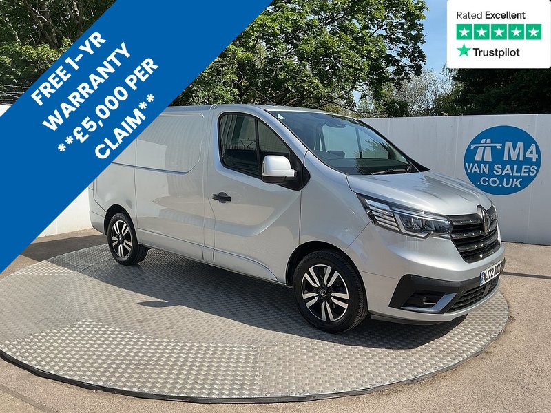 Renault dCi Blue SL28 Sport+ SWB L/R A/C Euro 6