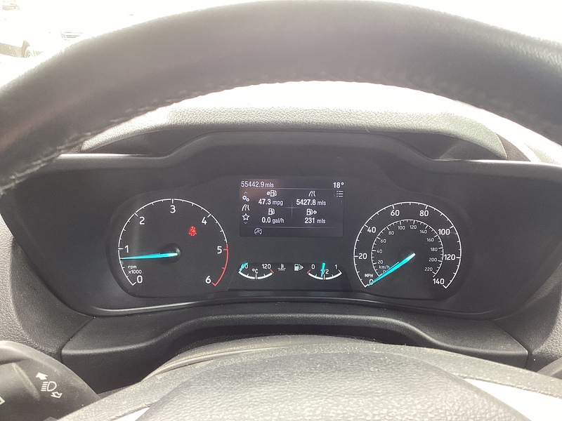 Ford 250 EcoBlue Limited LWB L/R A/C Euro 6