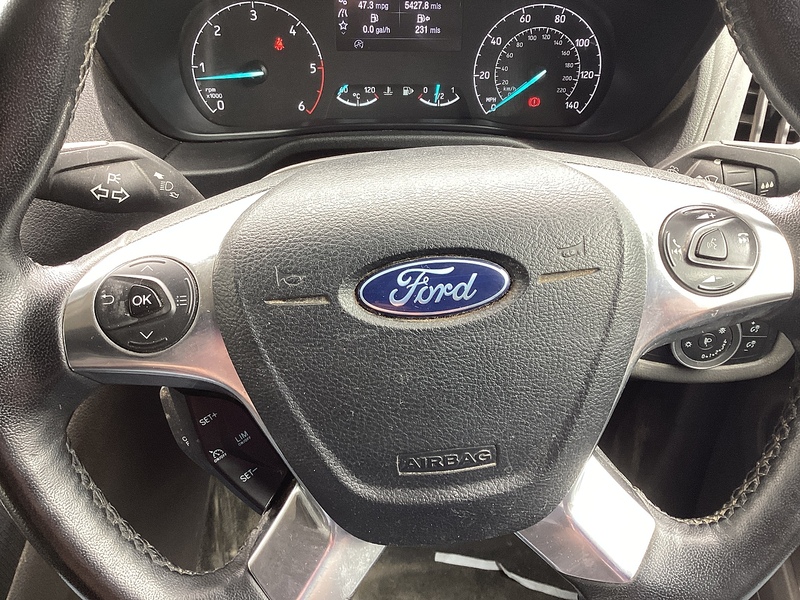 Ford 250 EcoBlue Limited LWB L/R A/C Euro 6