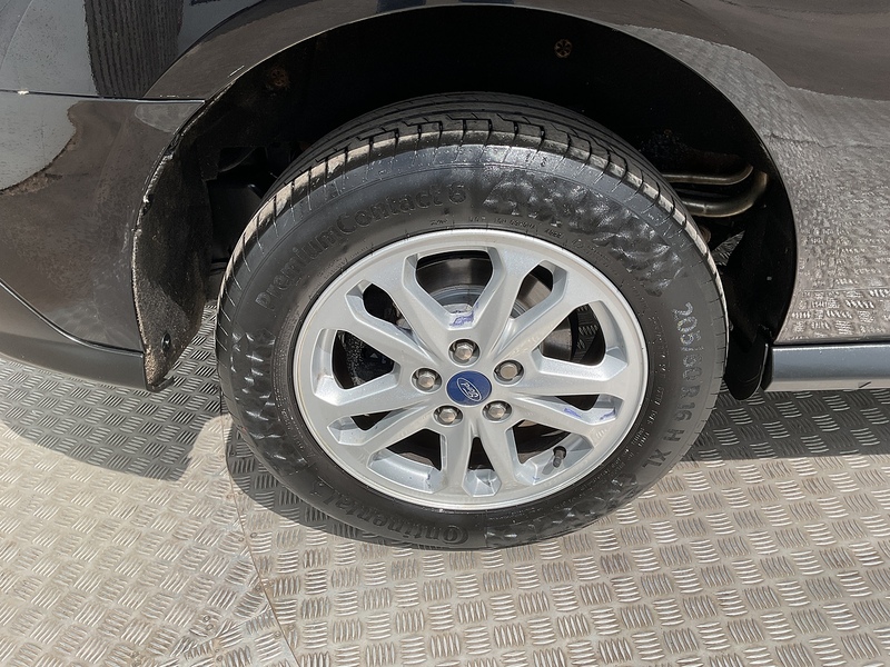Ford 250 EcoBlue Limited LWB L/R A/C Euro 6