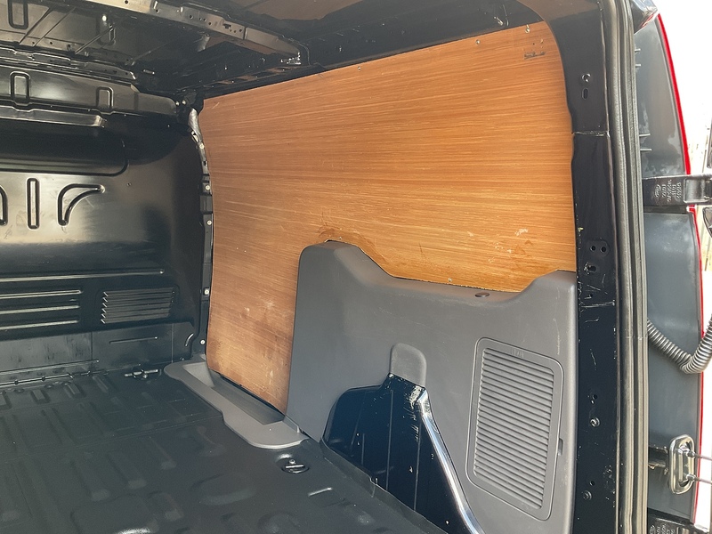 Ford 250 EcoBlue Limited LWB L/R A/C Euro 6