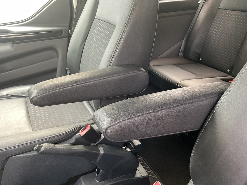 Ford 320 EcoBlue Sport C/C A/C Euro 6 **NO VAT**