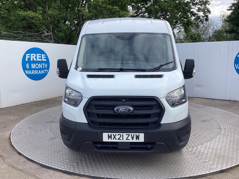 Ford 290 EcoBlue Leader MWB M/R Leader A/C Euro 6  
