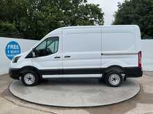 Ford Transit Transit 290 EcoBlue Leader MWB M/R Leader A/C Euro 6 