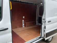 Ford Transit Transit 290 EcoBlue Leader MWB M/R Leader A/C Euro 6 