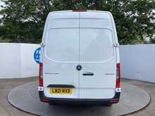 Mercedes Sprinter 315 CDI Progressive MWB M/R A/C Euro 6 