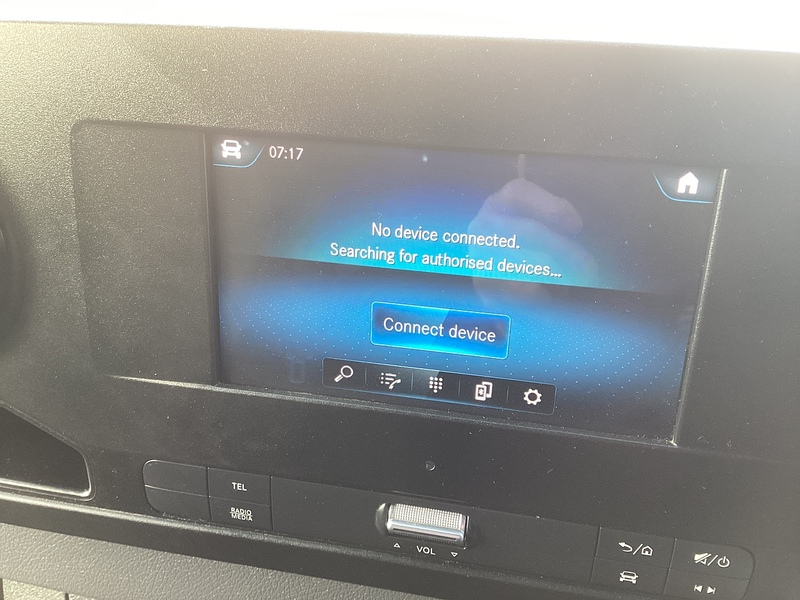 Mercedes 315 CDI Progressive MWB M/R A/C Euro 6