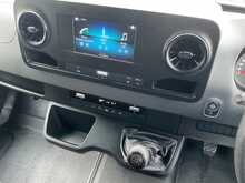 Mercedes Sprinter 315 CDI Progressive MWB M/R A/C Euro 6 