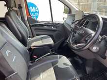 Ford Transit Custom 320 EcoBlue Active SWB Crewcab L/R Euro 6 