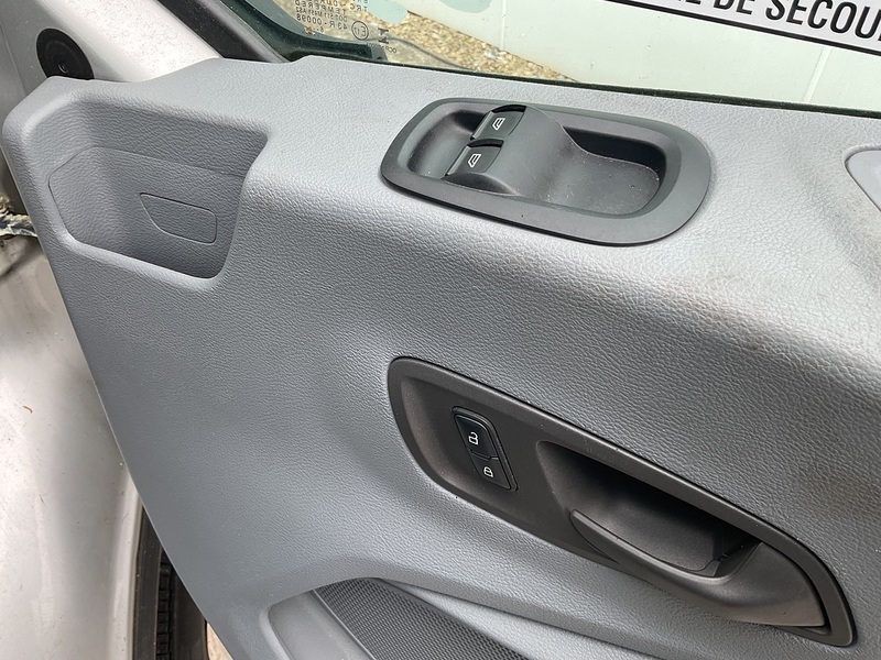 Ford TDCi 460 Trend 17S Trend