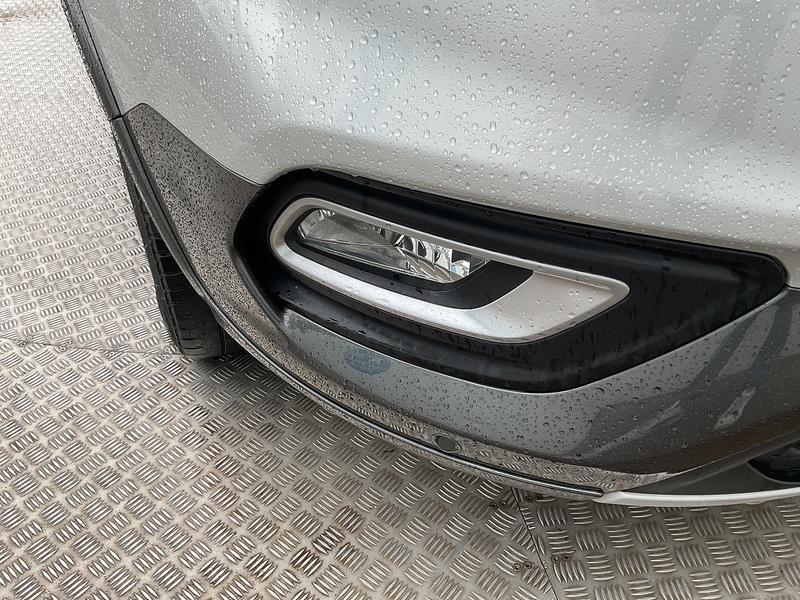 Ford 300 EcoBlue Active LWB L/R A/C Euro 6 *NEW WET BELT*