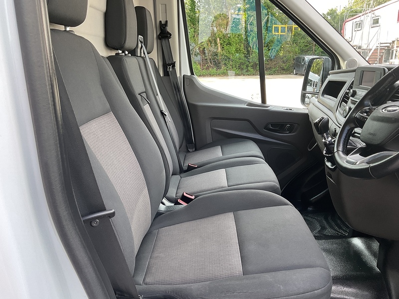 Ford 350 EcoBlue Leader LWB H/R AWD Euro 6