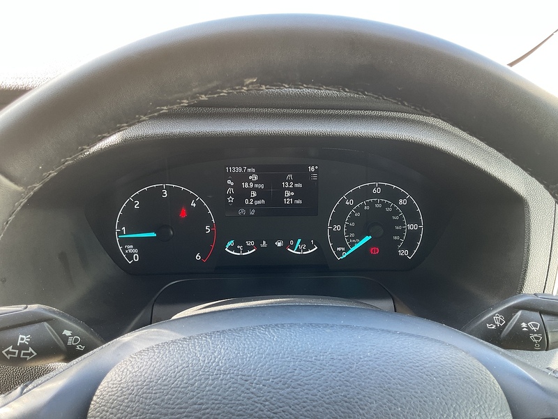 Ford 350 EcoBlue Limited LWB H/R Euro 6
