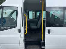 Ford Transit 17 Seat Minibus TDCi 430 