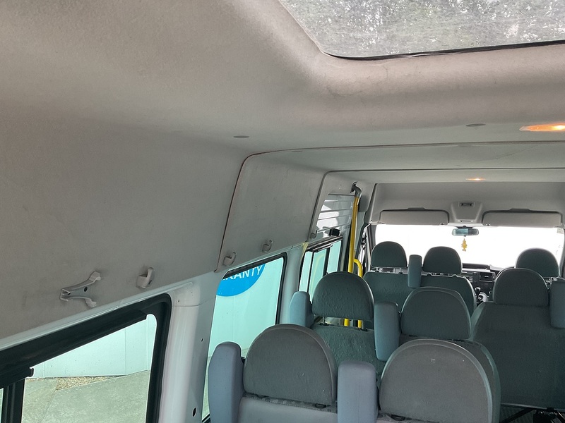 Ford 2.2 TDCi 430 HDT Minibus 5dr Diesel Manual RWD L4 H2 (133 bhp)