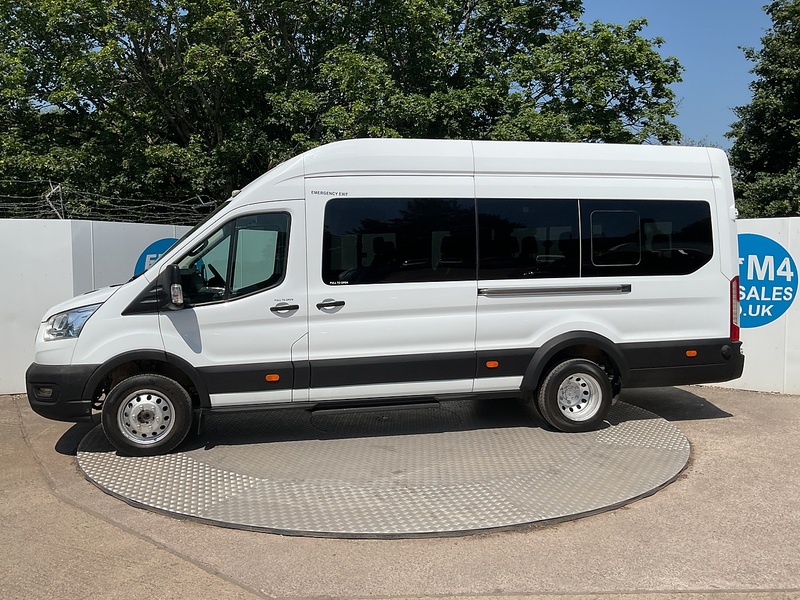 Ford 2.0 460 EcoBlue Leader Minibus Double Cab 5dr Diesel Manual RWD L4 H3 Euro 6 (s/s) (17 Seat, DRW) (130 ps)