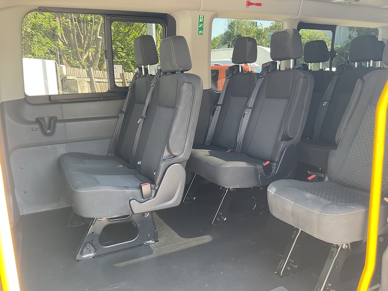 Ford 2.0 460 EcoBlue Leader Minibus Double Cab 5dr Diesel Manual RWD L4 H3 Euro 6 (s/s) (17 Seat, DRW) (130 ps)