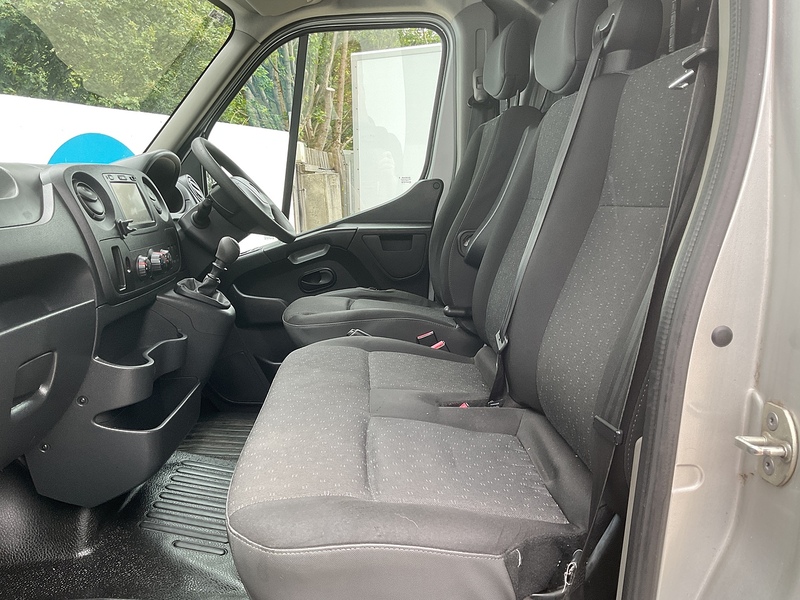Vauxhall CDTi 3500 LWB M/R EURO 6 A/C