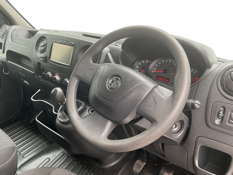 Vauxhall CDTi 3500 LWB M/R EURO 6 A/C