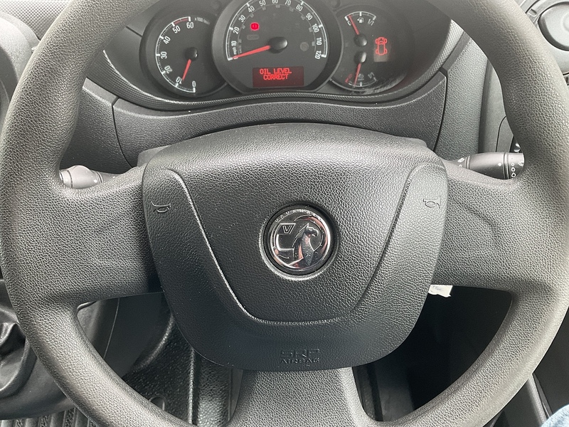 Vauxhall CDTi 3500 LWB M/R EURO 6 A/C