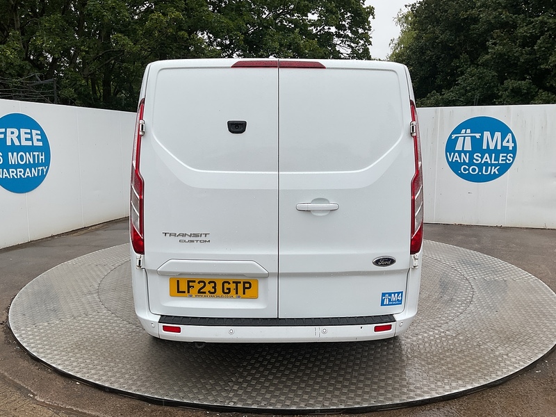Ford 300 EcoBlue Limited LWB L/R A/C Euro 6