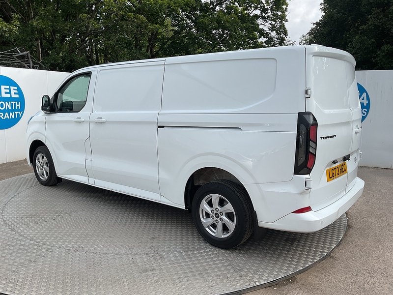 Ford 300 EcoBlue Limited L/R LWB A/C Euro 6
