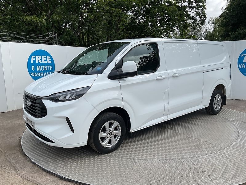 Ford 300 EcoBlue Limited L/R LWB A/C Euro 6
