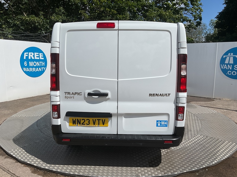 Renault dCi Blue LL30 Sport LWB L/R A/C Euro 6
