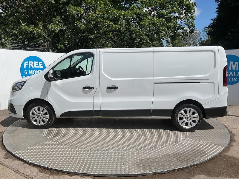 Renault dCi Blue LL30 Sport LWB L/R A/C Euro 6