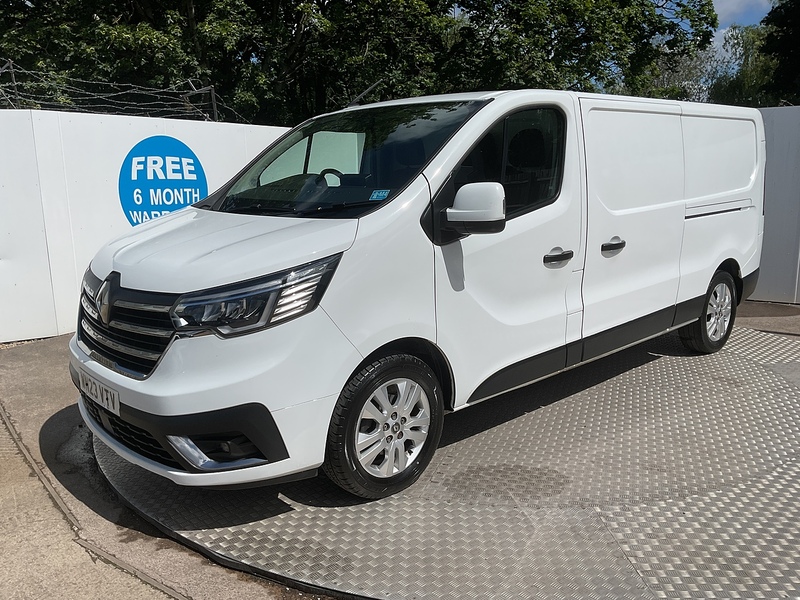 Renault dCi Blue LL30 Sport LWB L/R A/C Euro 6