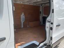 Renault Trafic dCi Blue LL30 Sport LWB L/R A/C Euro 6 