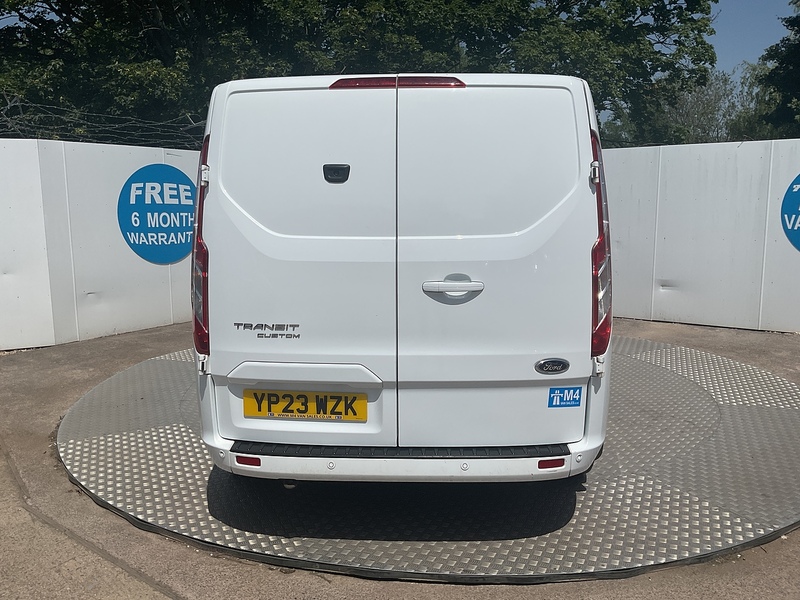 Ford 320 EcoBlue Limited SWB L/R A/C Euro 6