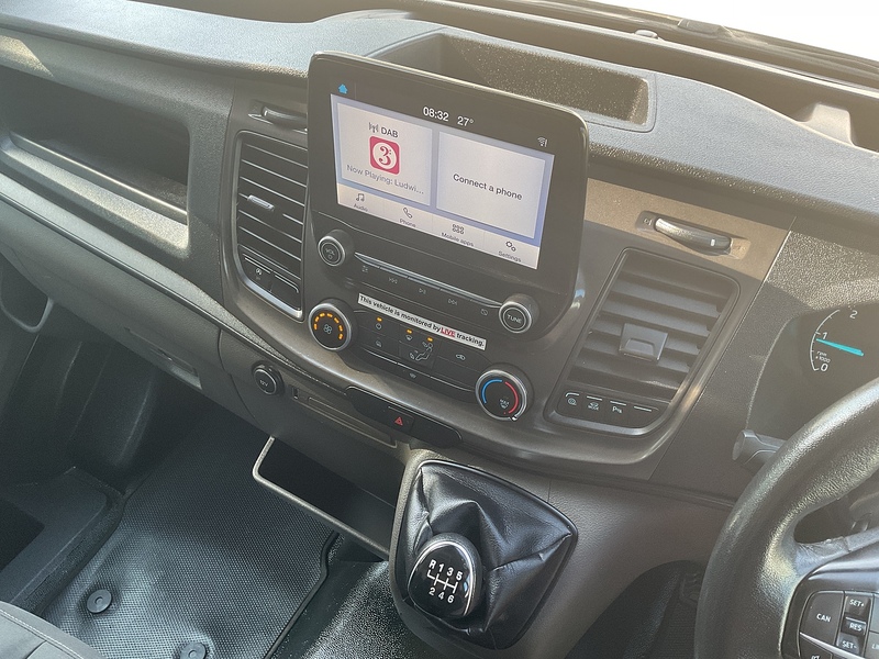 Ford 350 EcoBlue Trend LWB M/R Euro 6