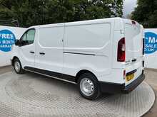 Renault Trafic dCi Blue LL30 Advance LWB L/R A/C Euro 6 